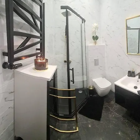 Czarny Z Jacuzzi Bydgoszcz